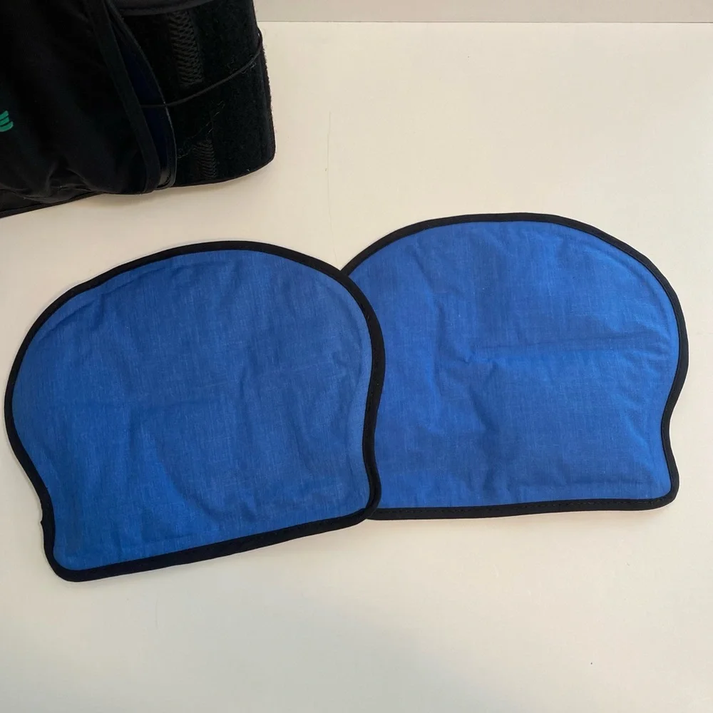 G/FORE Black and Blue VR Accessory Set